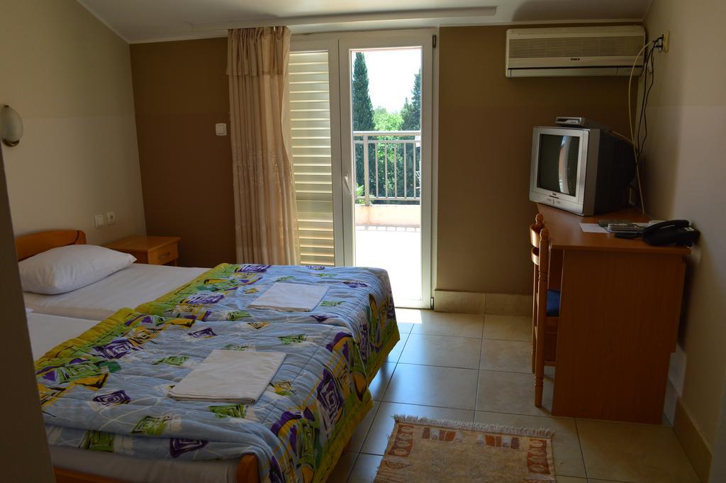 Hotel Kangaroo Budva Eksteriør bilde